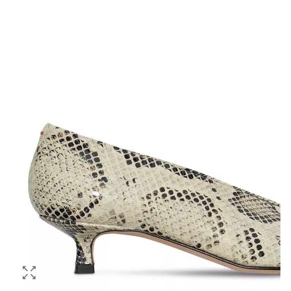 Aeyde Women’s Clara Pointed Pumps - Picture 7 of 7